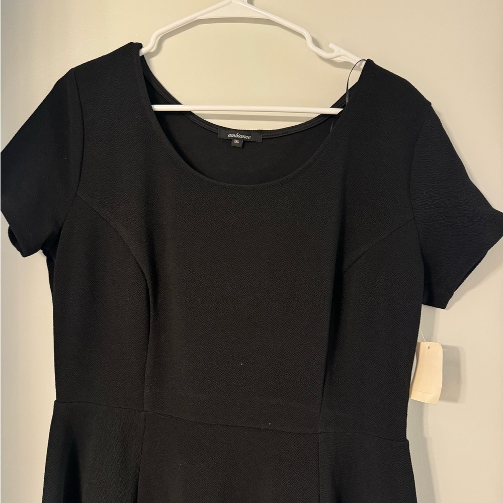 Charlotte Russe Plus Size Black Short Sleeve Dress